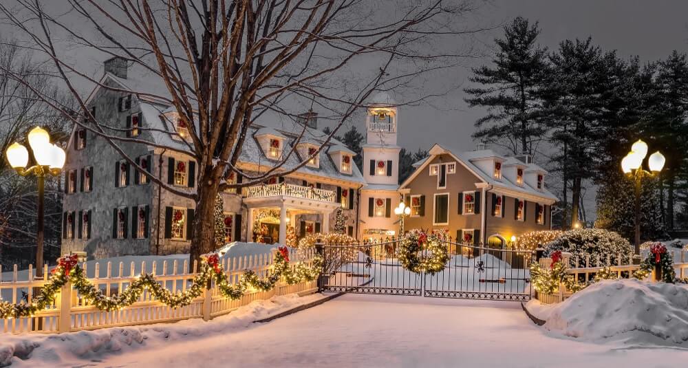 South St Paul Outdoor Lights In House