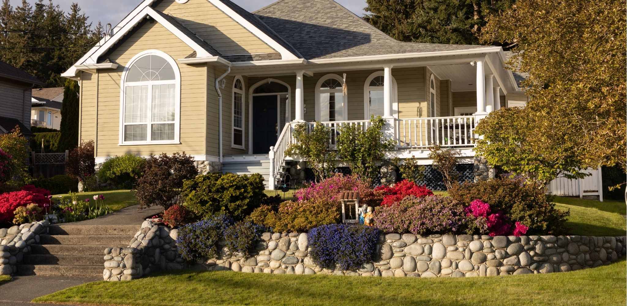 Drainage Tips for Installing Boulder Walls in Sloped Yards